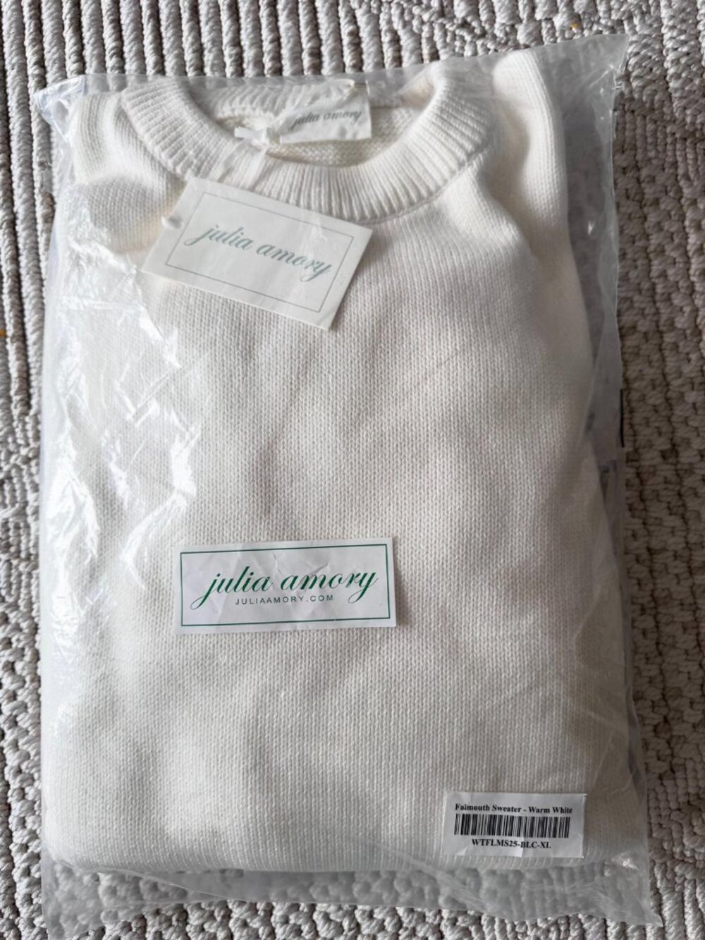 Off white sweater - Picture 5 of 5